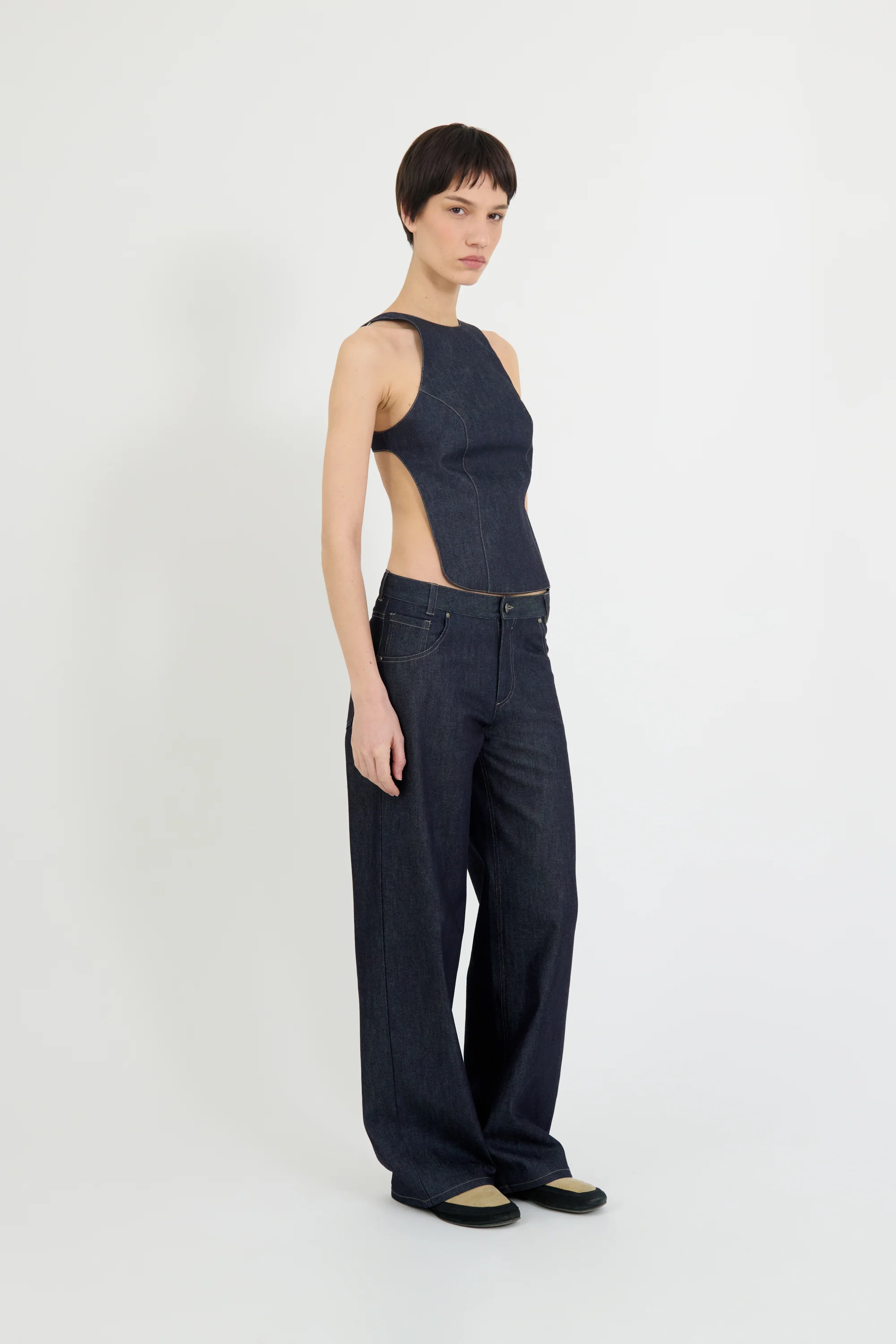 The Backless Top - Image 3