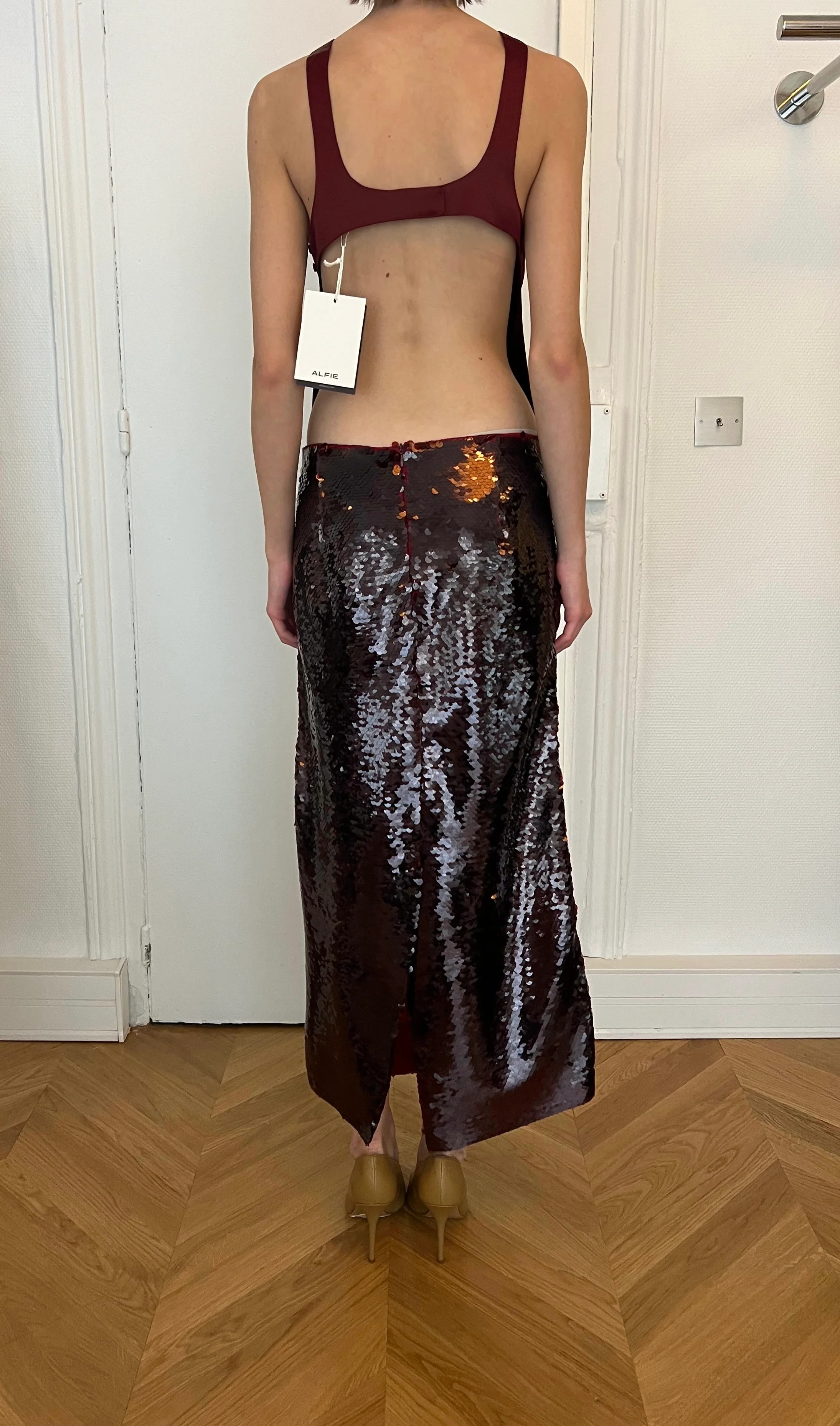 The Backless Top - Image 4