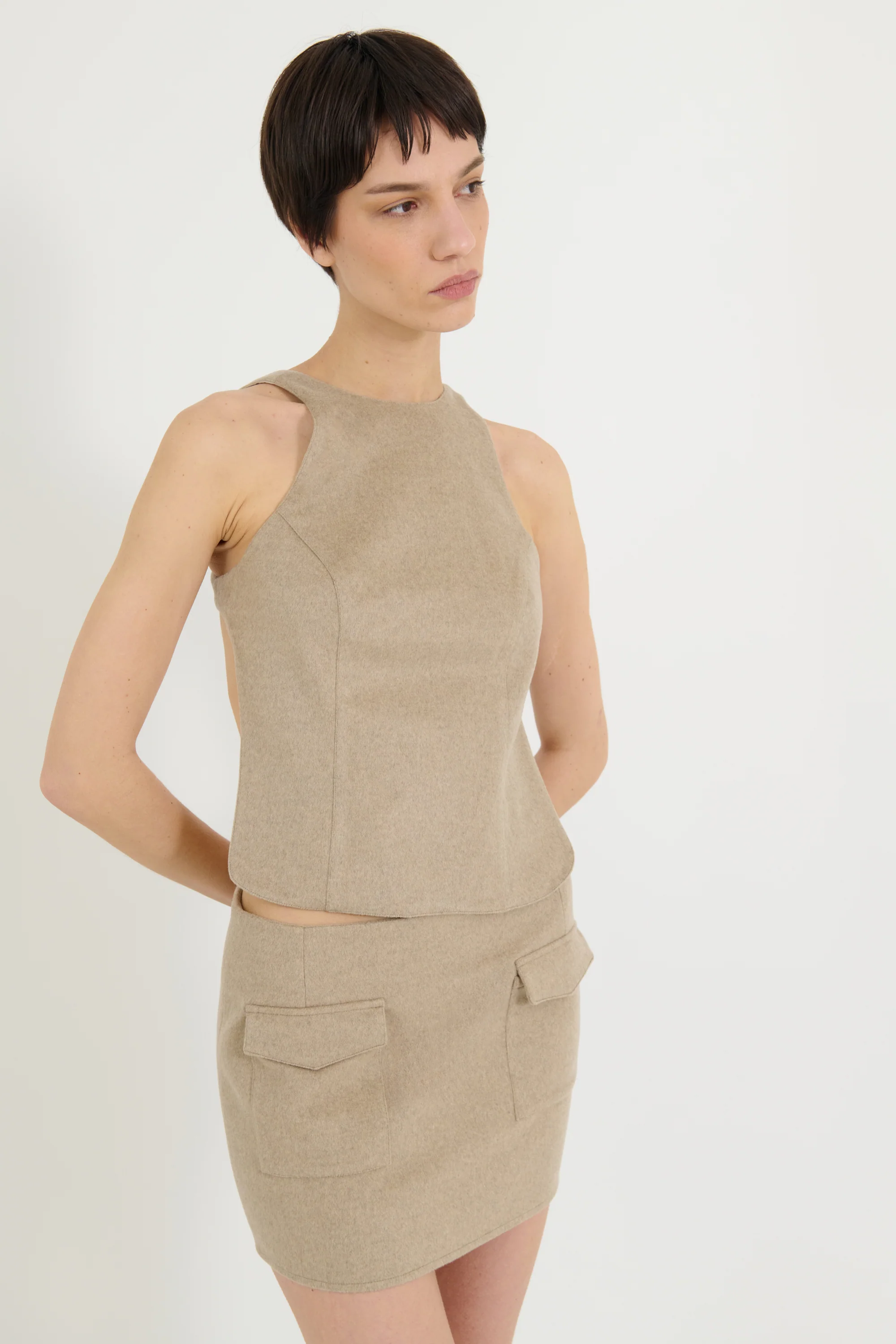 The Backless Top - Image 3